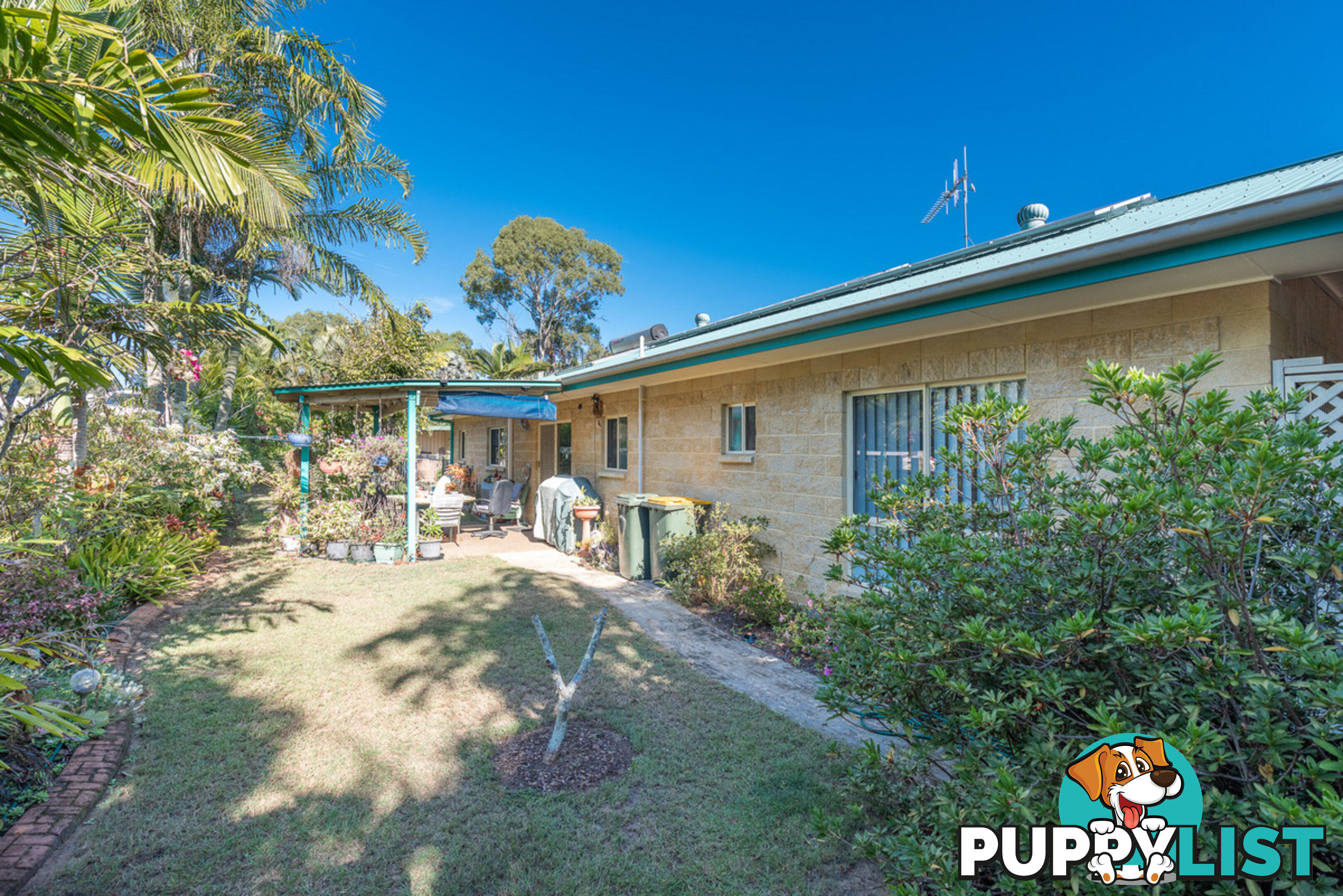 7 Holzberger Street MOORE PARK BEACH QLD 4670