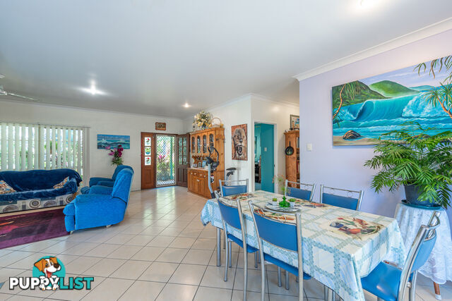 7 Holzberger Street MOORE PARK BEACH QLD 4670