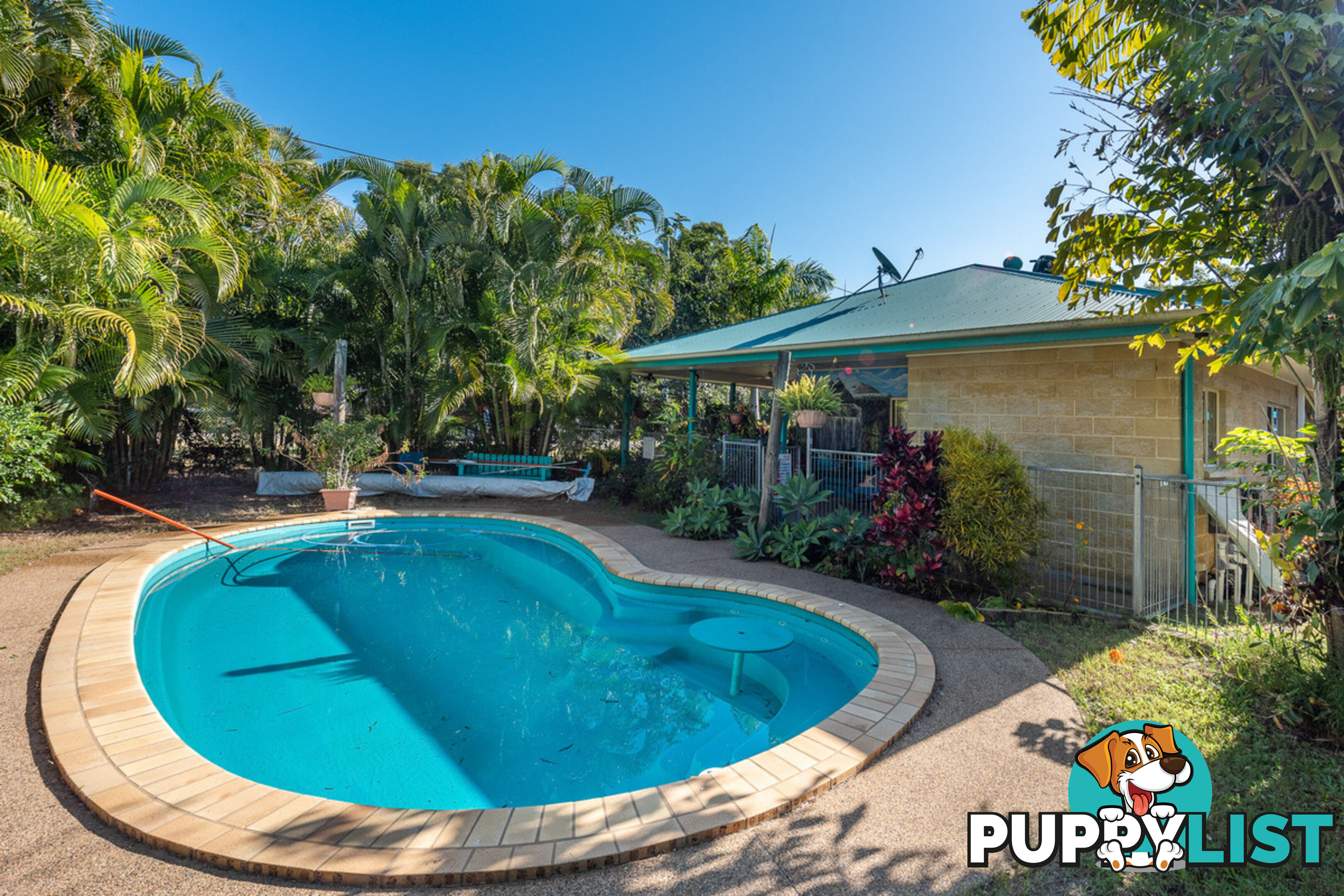 7 Holzberger Street MOORE PARK BEACH QLD 4670