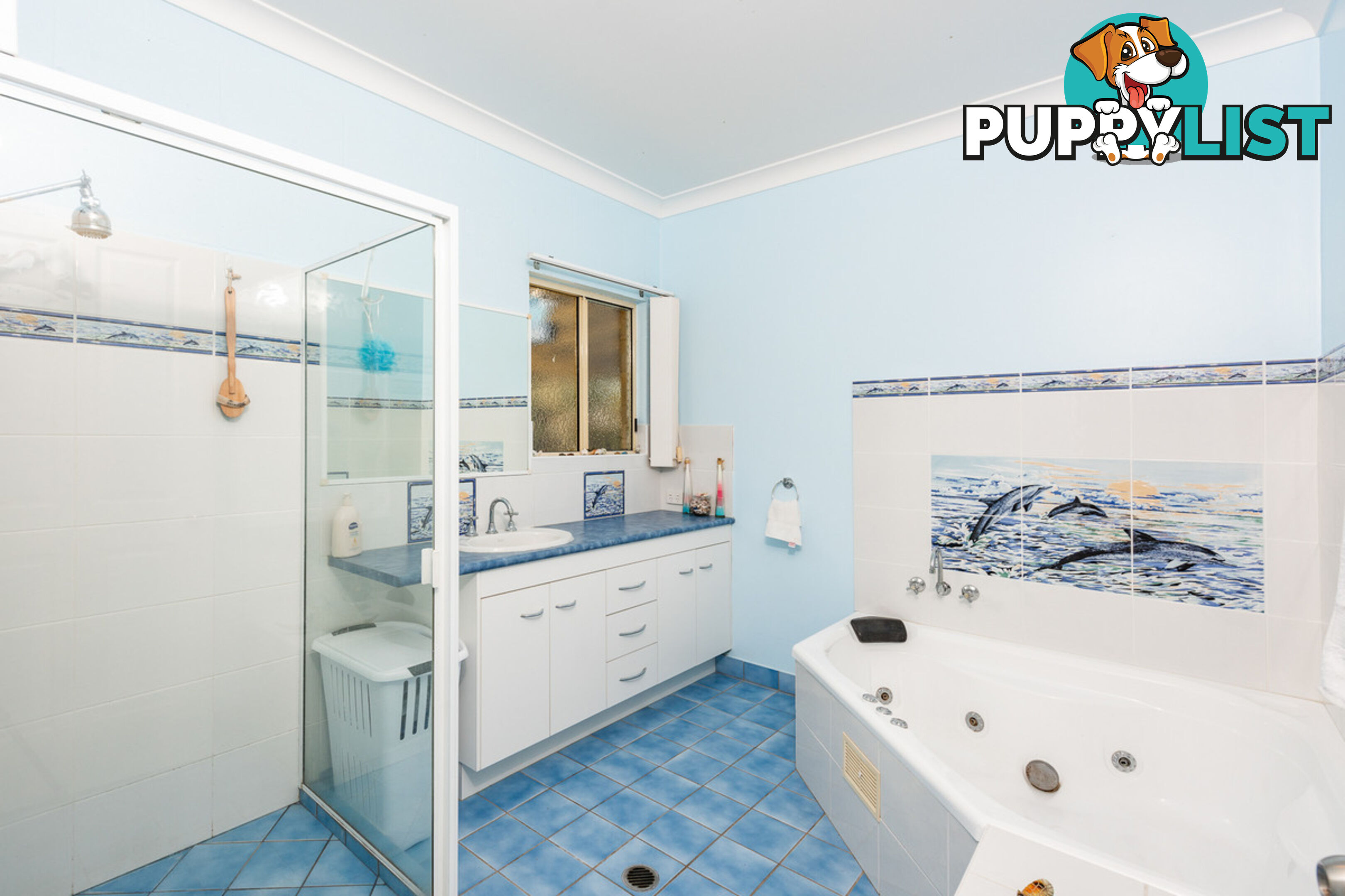 7 Holzberger Street MOORE PARK BEACH QLD 4670