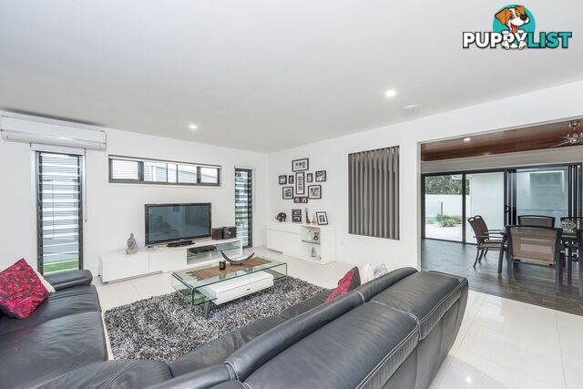 1 Masthead Drive BARGARA QLD 4670