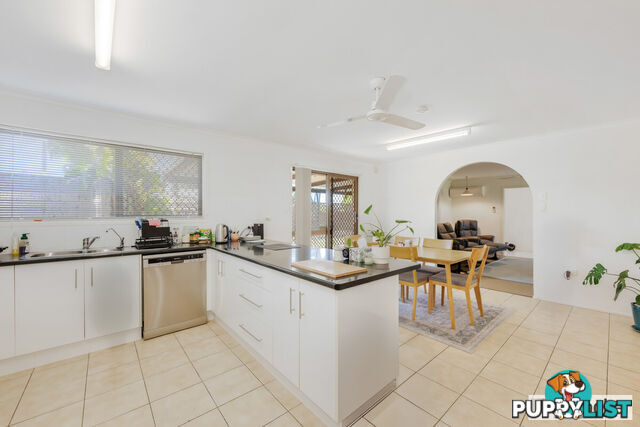 12 Seabreeze Street BARGARA QLD 4670