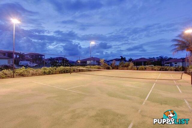 13 Chantelle Circuit CORAL COVE QLD 4670