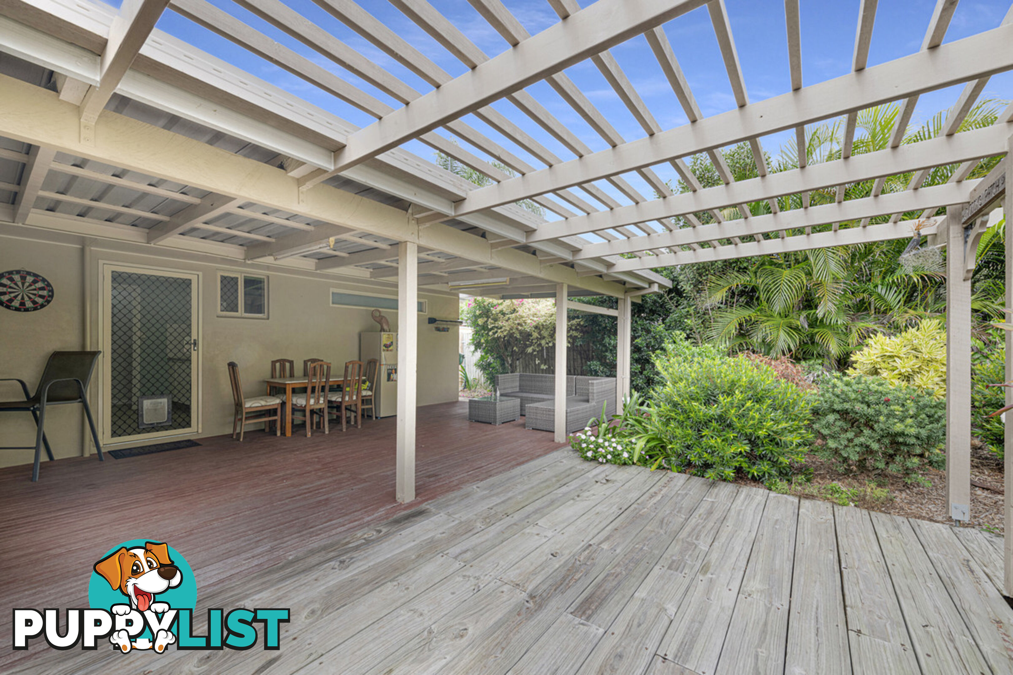 17 Poinciana Court MOORE PARK BEACH QLD 4670