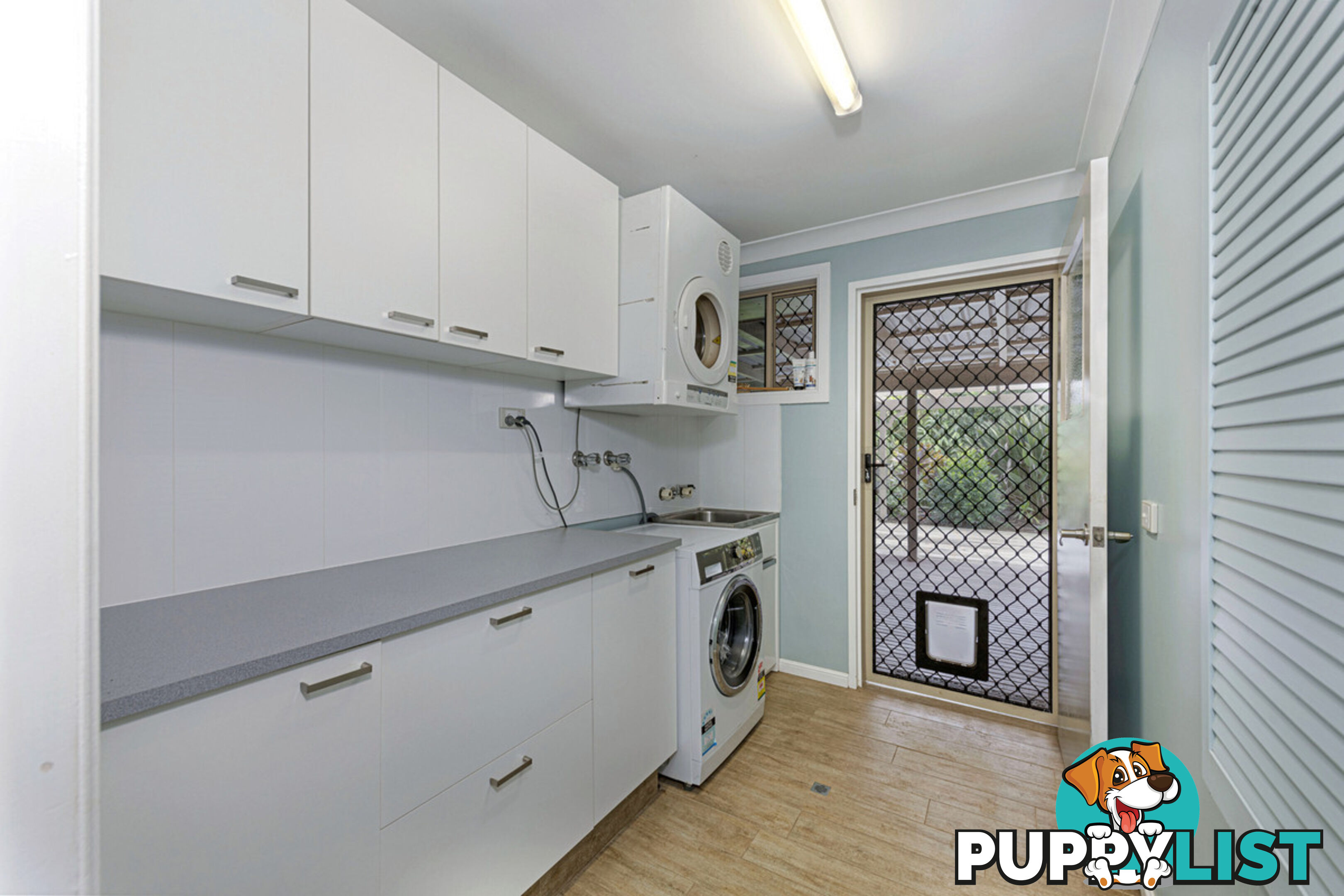 17 Poinciana Court MOORE PARK BEACH QLD 4670