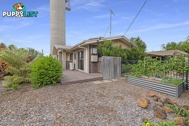 17 Poinciana Court MOORE PARK BEACH QLD 4670