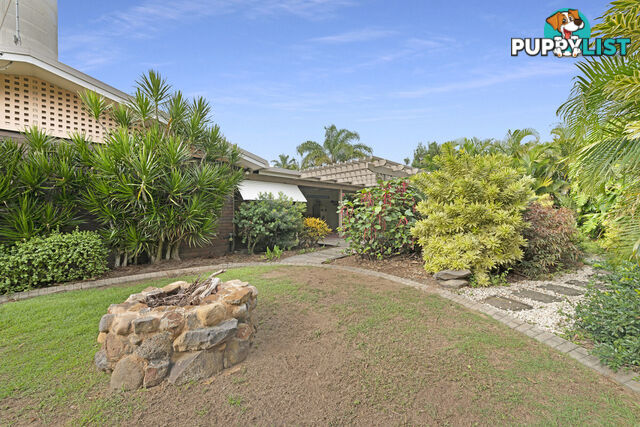 17 Poinciana Court MOORE PARK BEACH QLD 4670