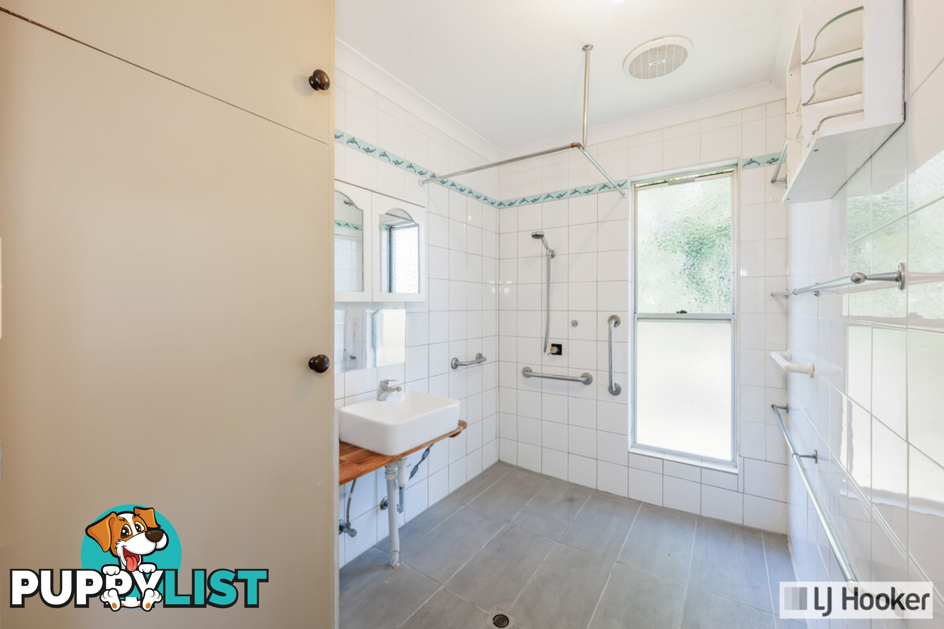 14 McNamara Street AVENELL HEIGHTS QLD 4670