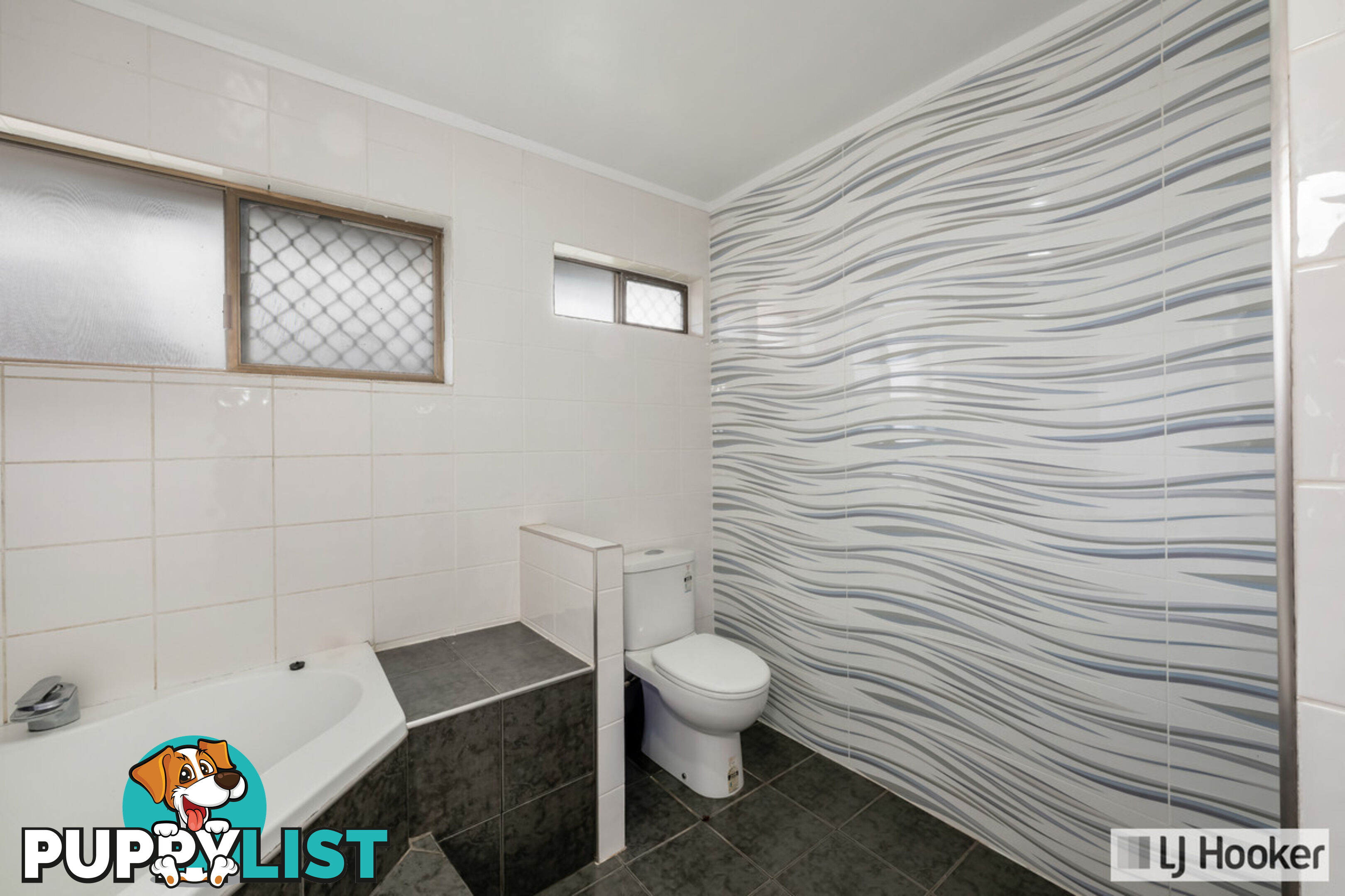 4 Taske Street THABEBAN QLD 4670