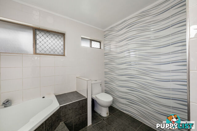 4 Taske Street THABEBAN QLD 4670