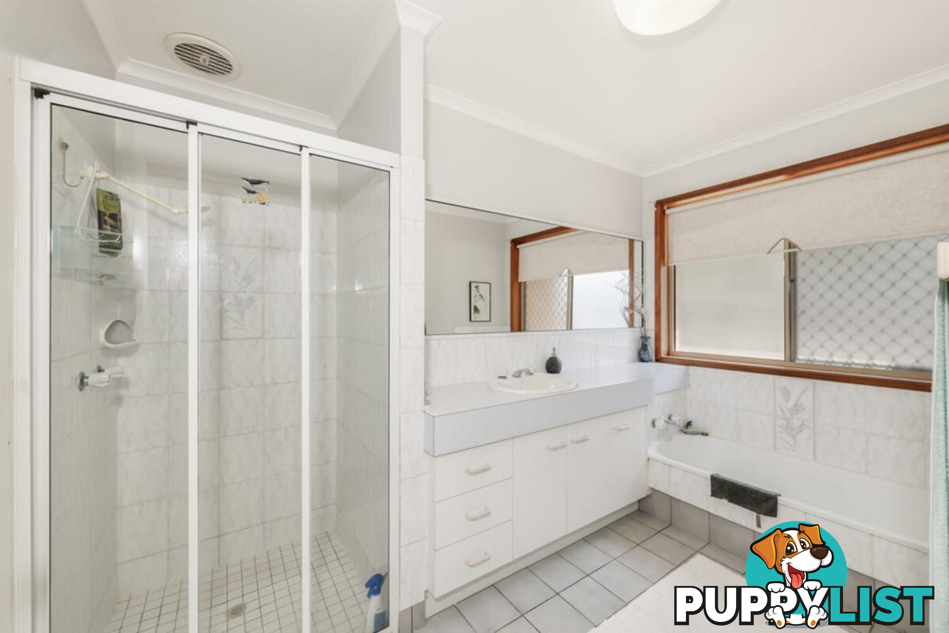 15 Lassig Street MOORE PARK BEACH QLD 4670