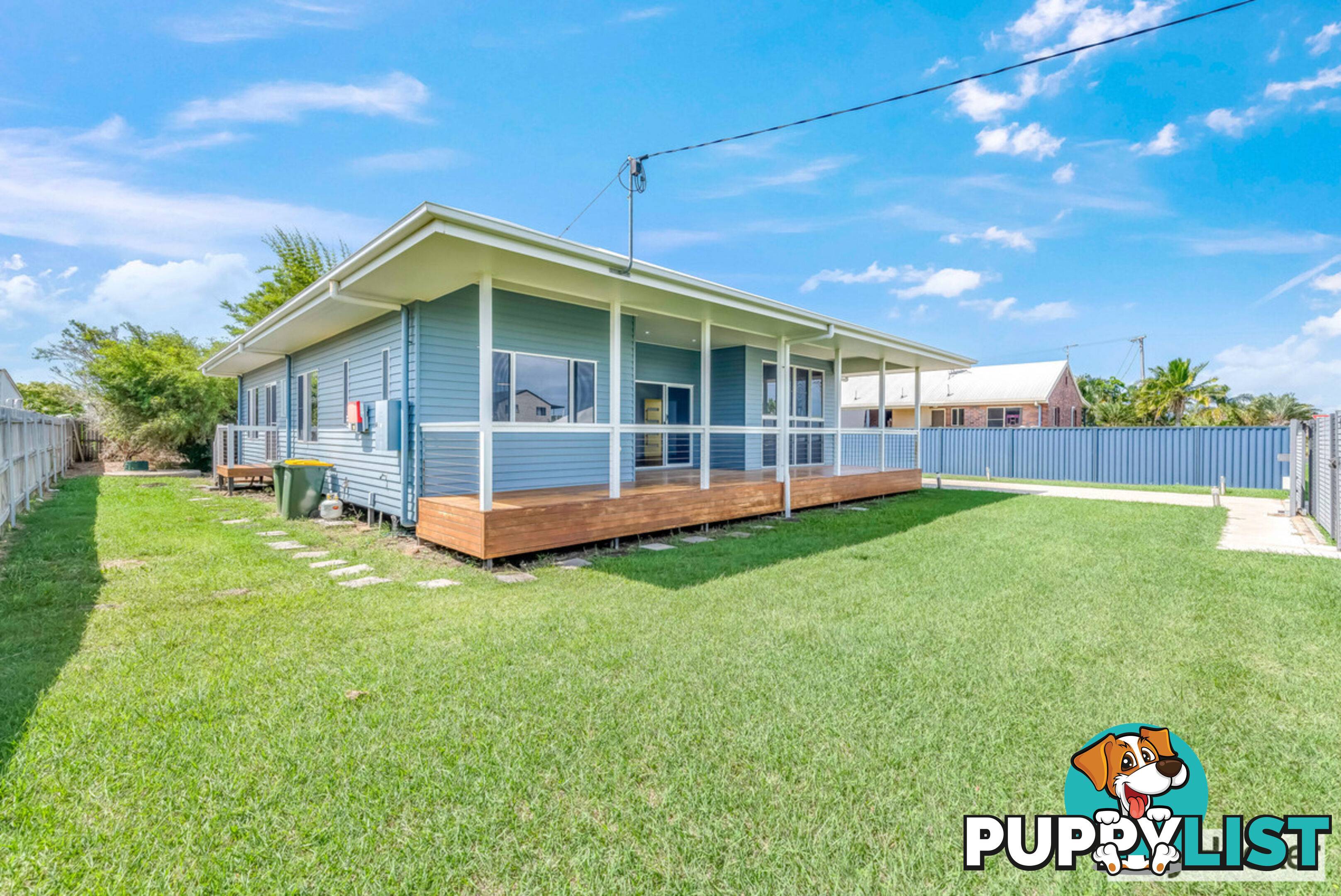 62 Gibsons Road BURNETT HEADS QLD 4670