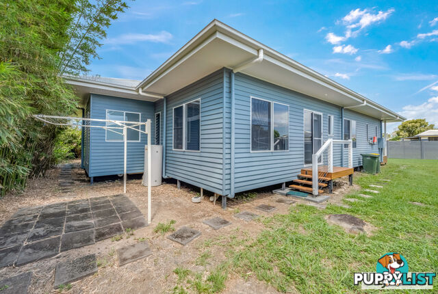 62 Gibsons Road BURNETT HEADS QLD 4670