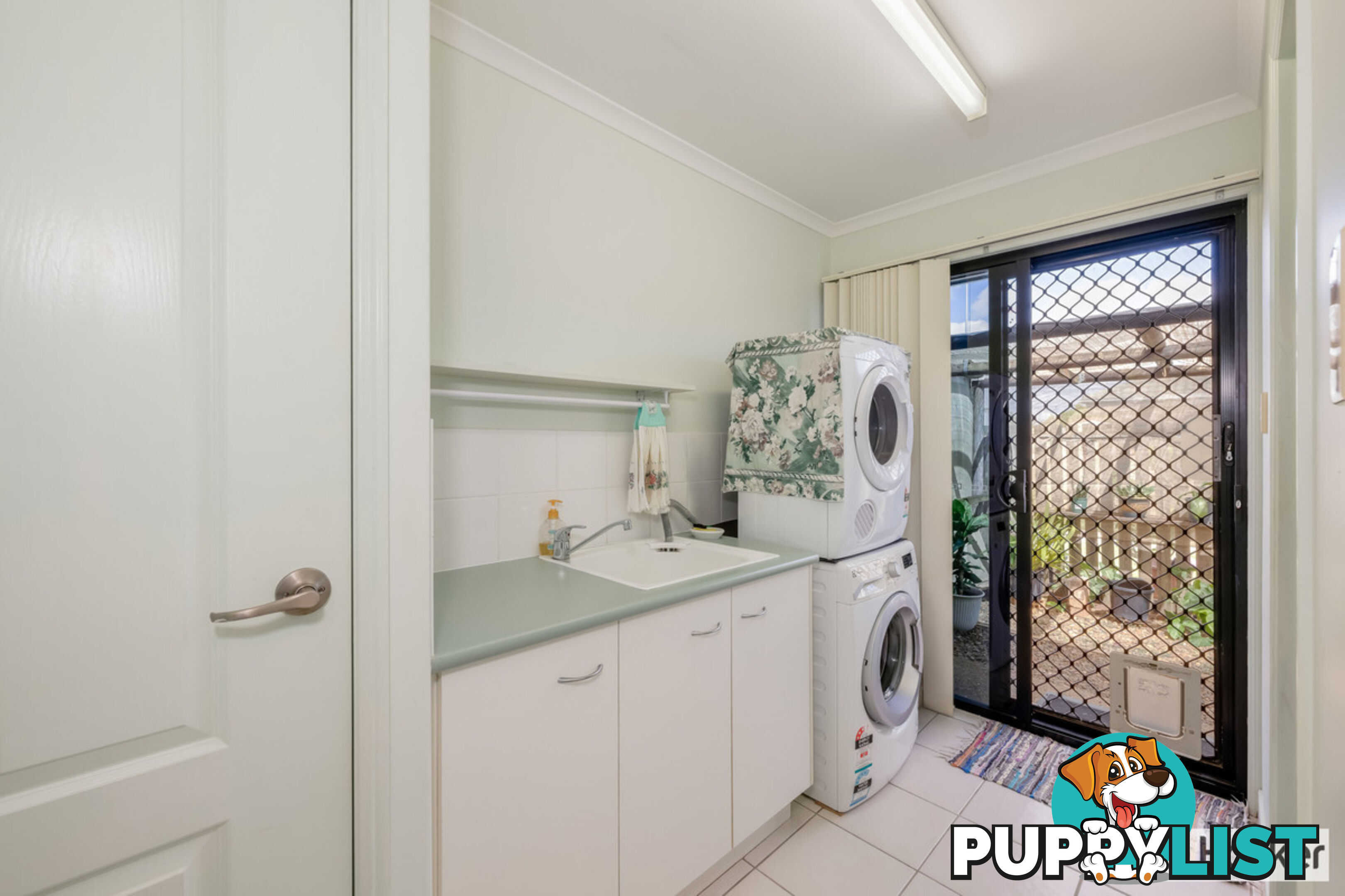 5 Stuckey Drive KALKIE QLD 4670