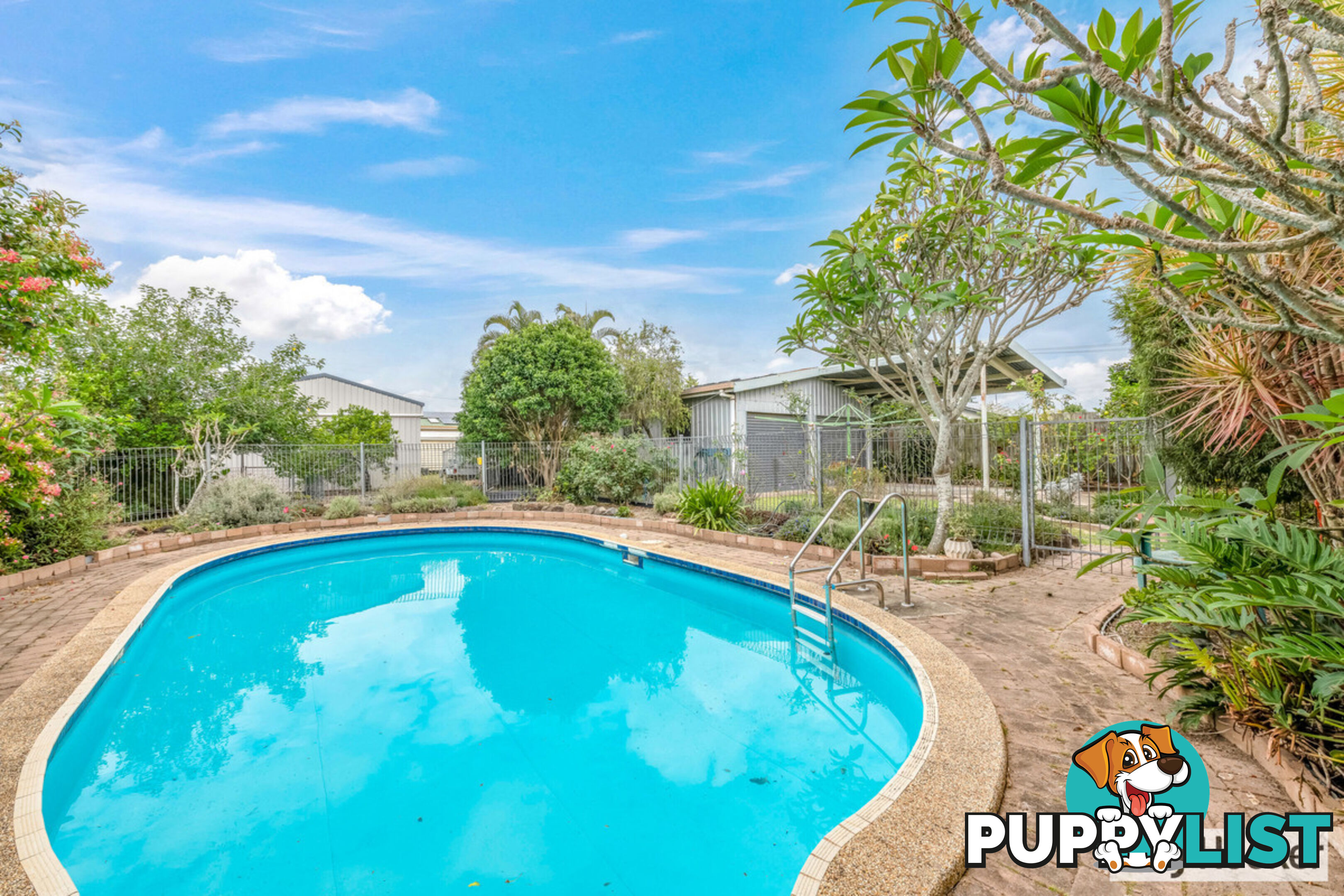 27 Svensson Street SVENSSON HEIGHTS QLD 4670