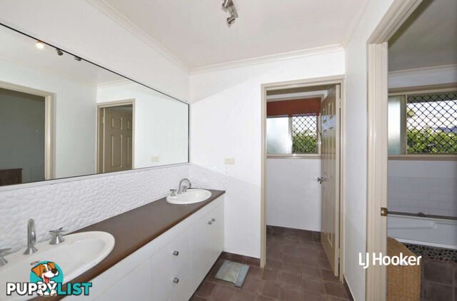 12 Jacques Court BARGARA QLD 4670
