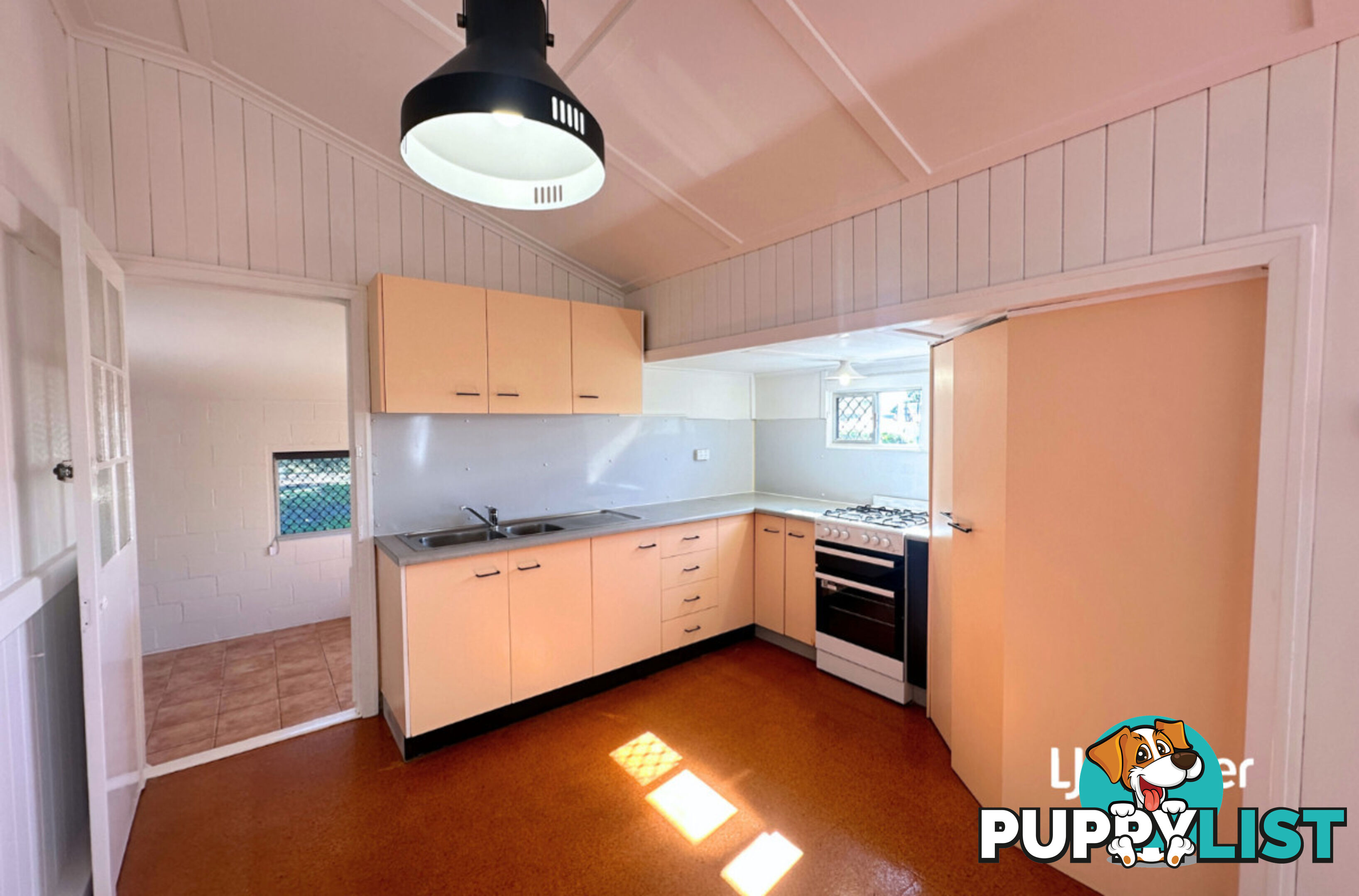57 Pitt Street WALKERVALE QLD 4670