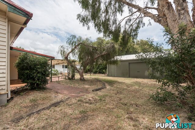 4 McKenzie Street BURNETT HEADS QLD 4670