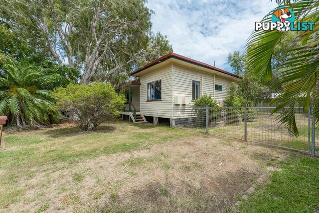 4 McKenzie Street BURNETT HEADS QLD 4670