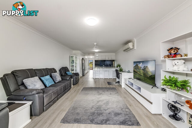 27/1 Pebble Beach CORAL COVE QLD 4670