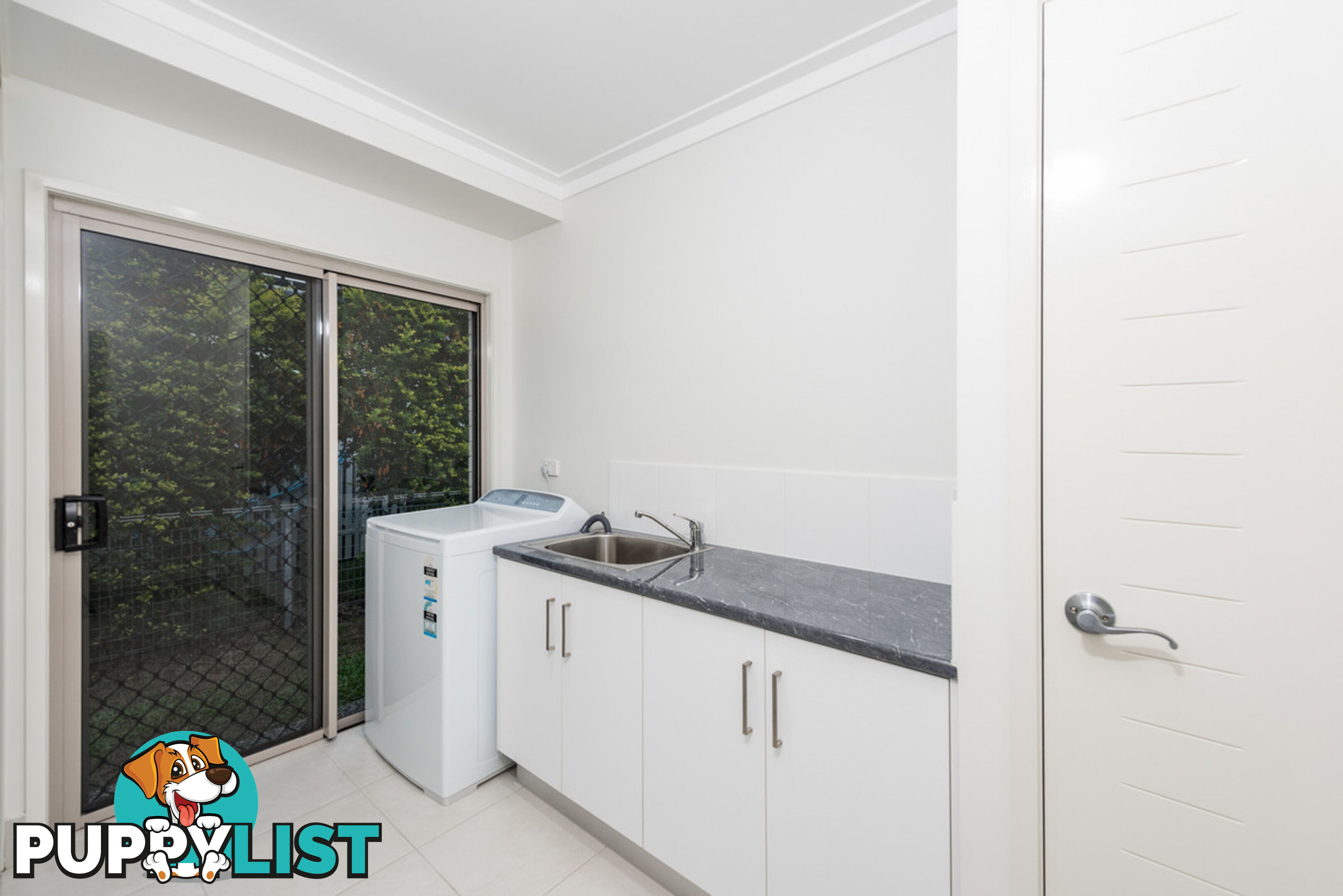 19C River Terrace MILLBANK QLD 4670