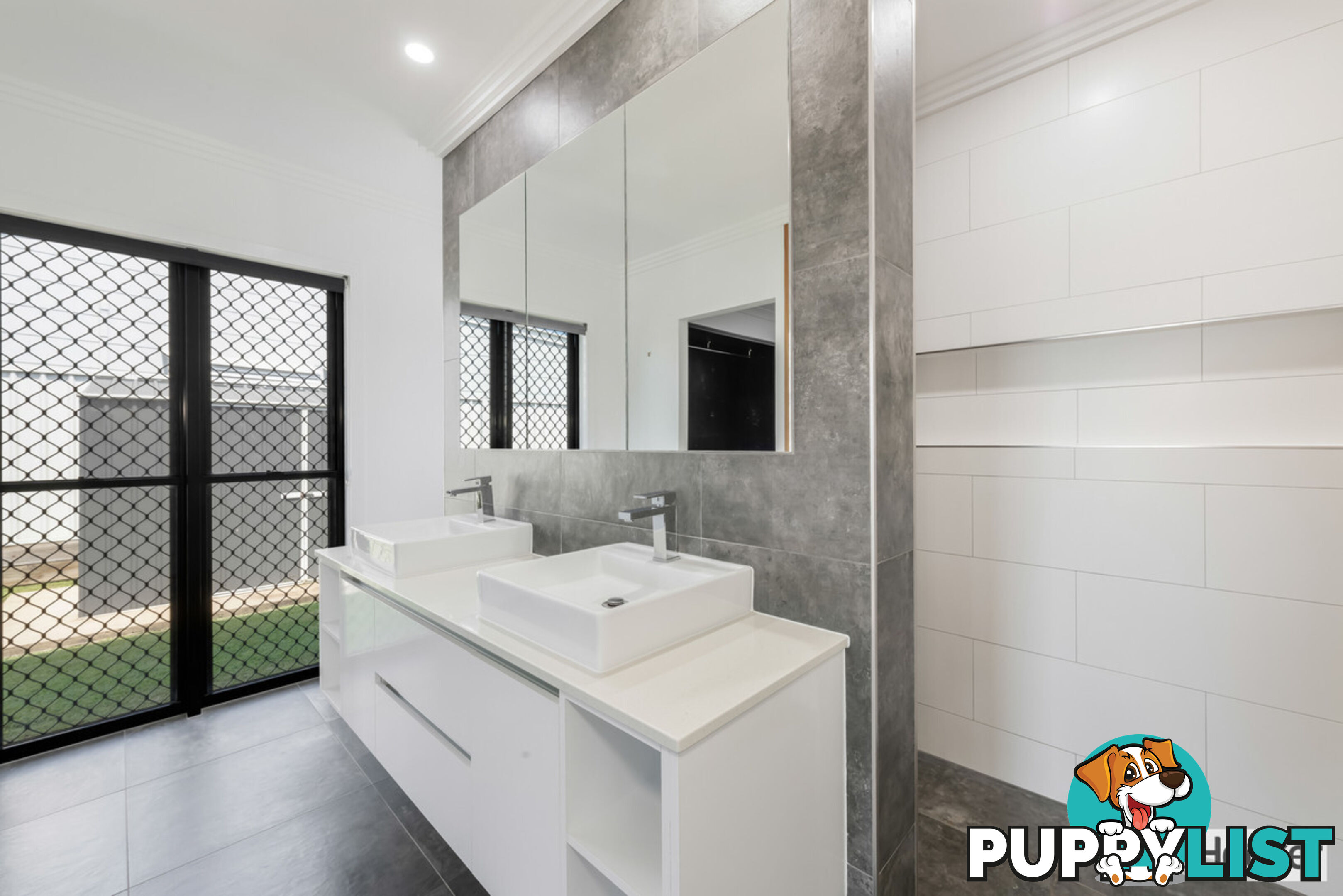 3 Ragusa Way ASHFIELD QLD 4670