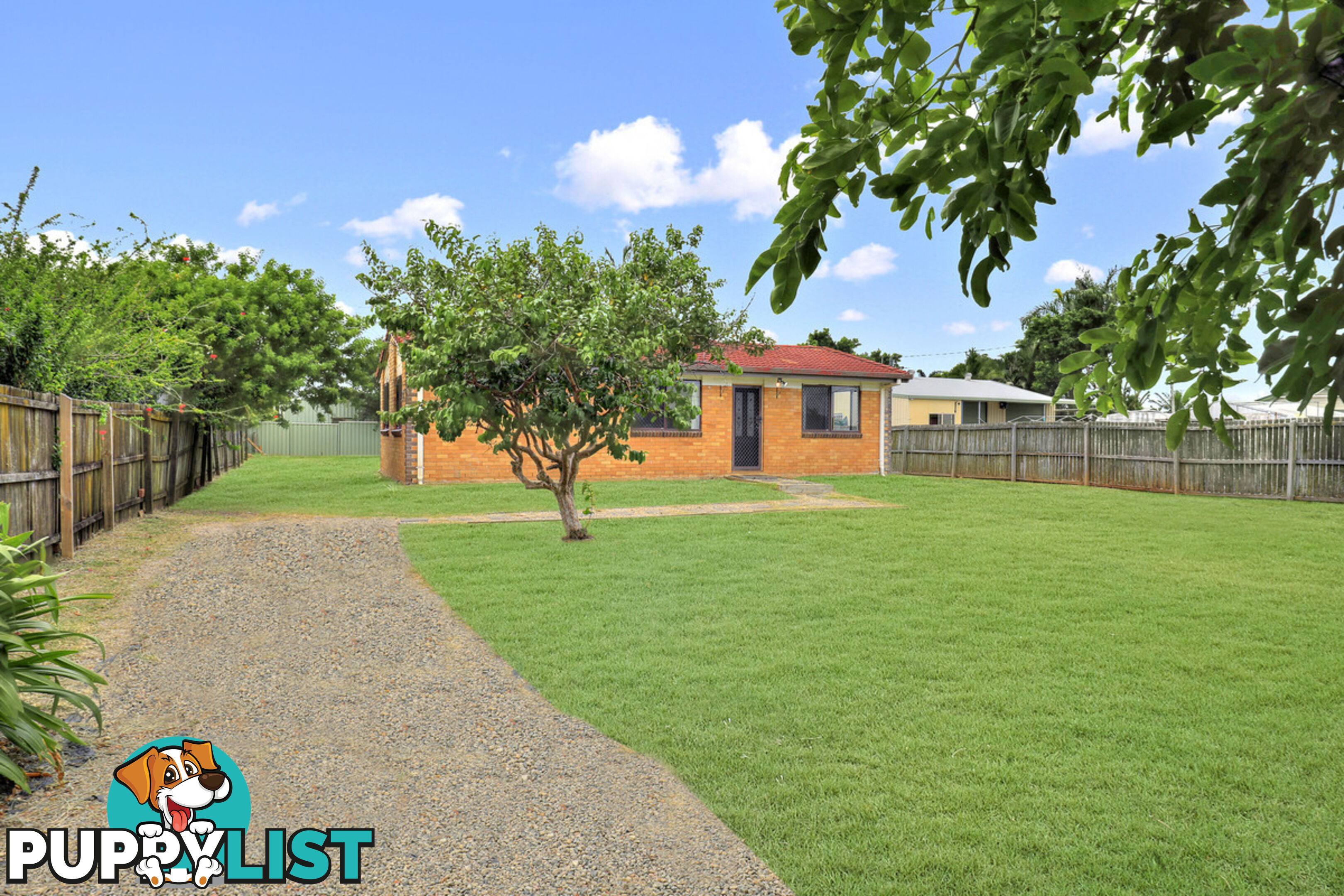 83 Kinch Street BURNETT HEADS QLD 4670