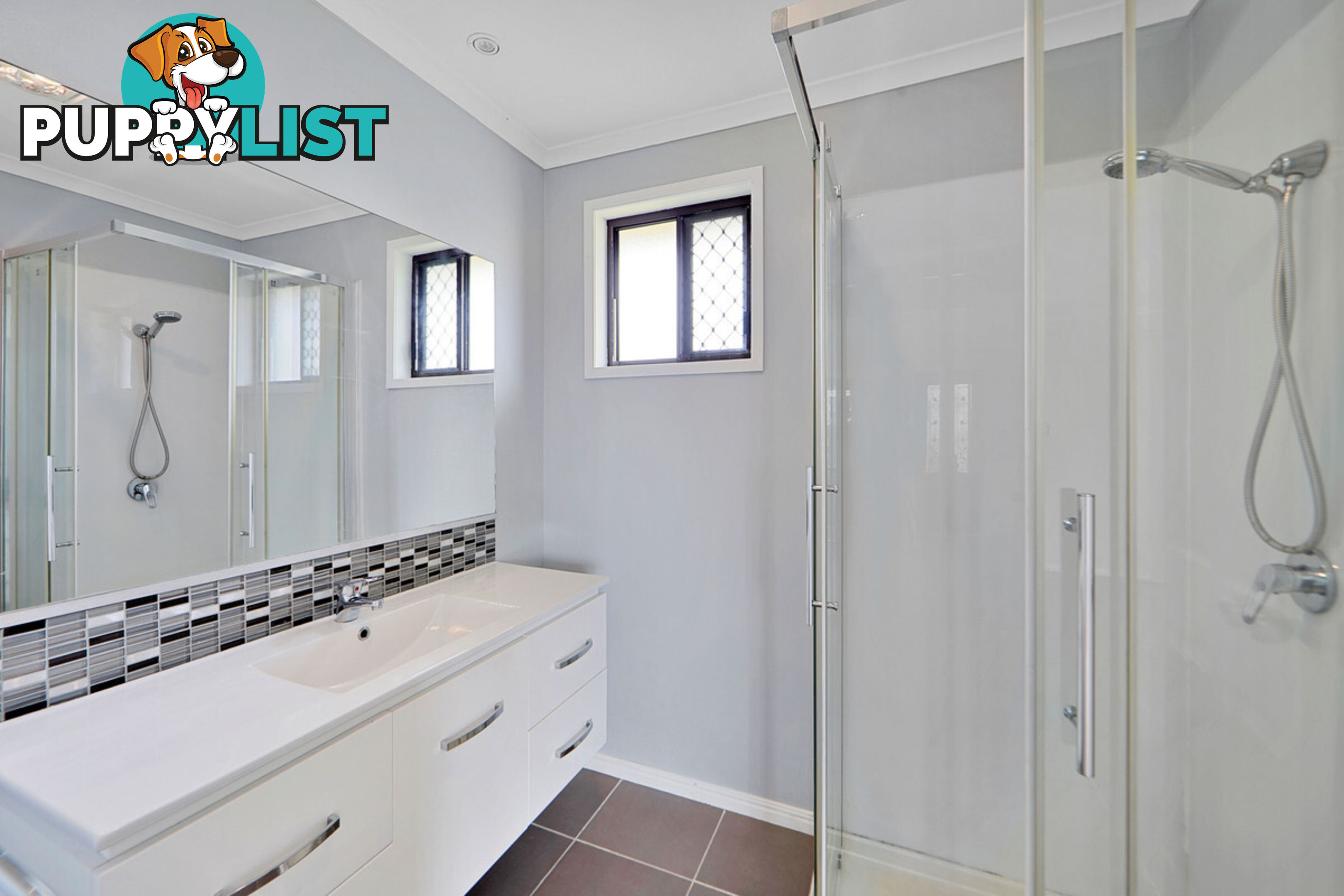 83 Kinch Street BURNETT HEADS QLD 4670