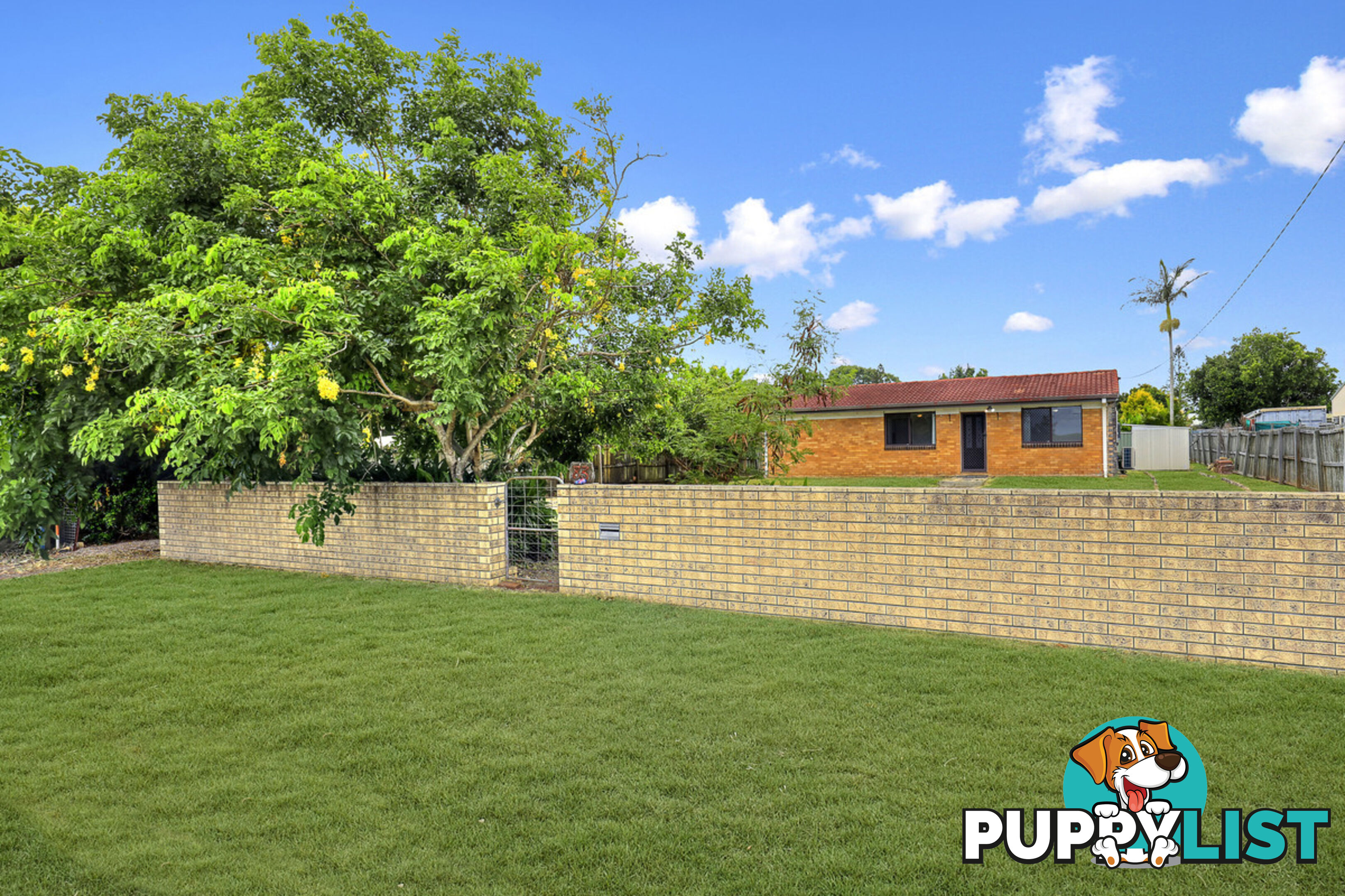 83 Kinch Street BURNETT HEADS QLD 4670
