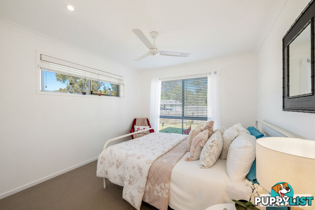 10 Regency Road MOORE PARK BEACH QLD 4670