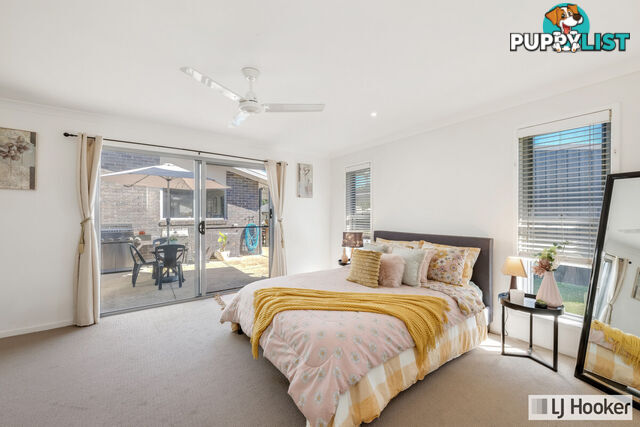 10 Regency Road MOORE PARK BEACH QLD 4670