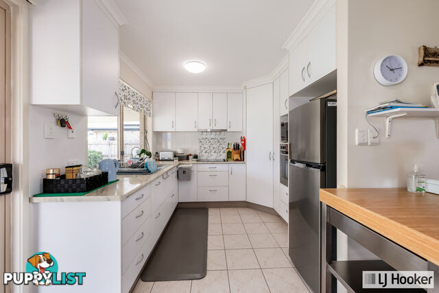 8 Clearview Avenue THABEBAN QLD 4670