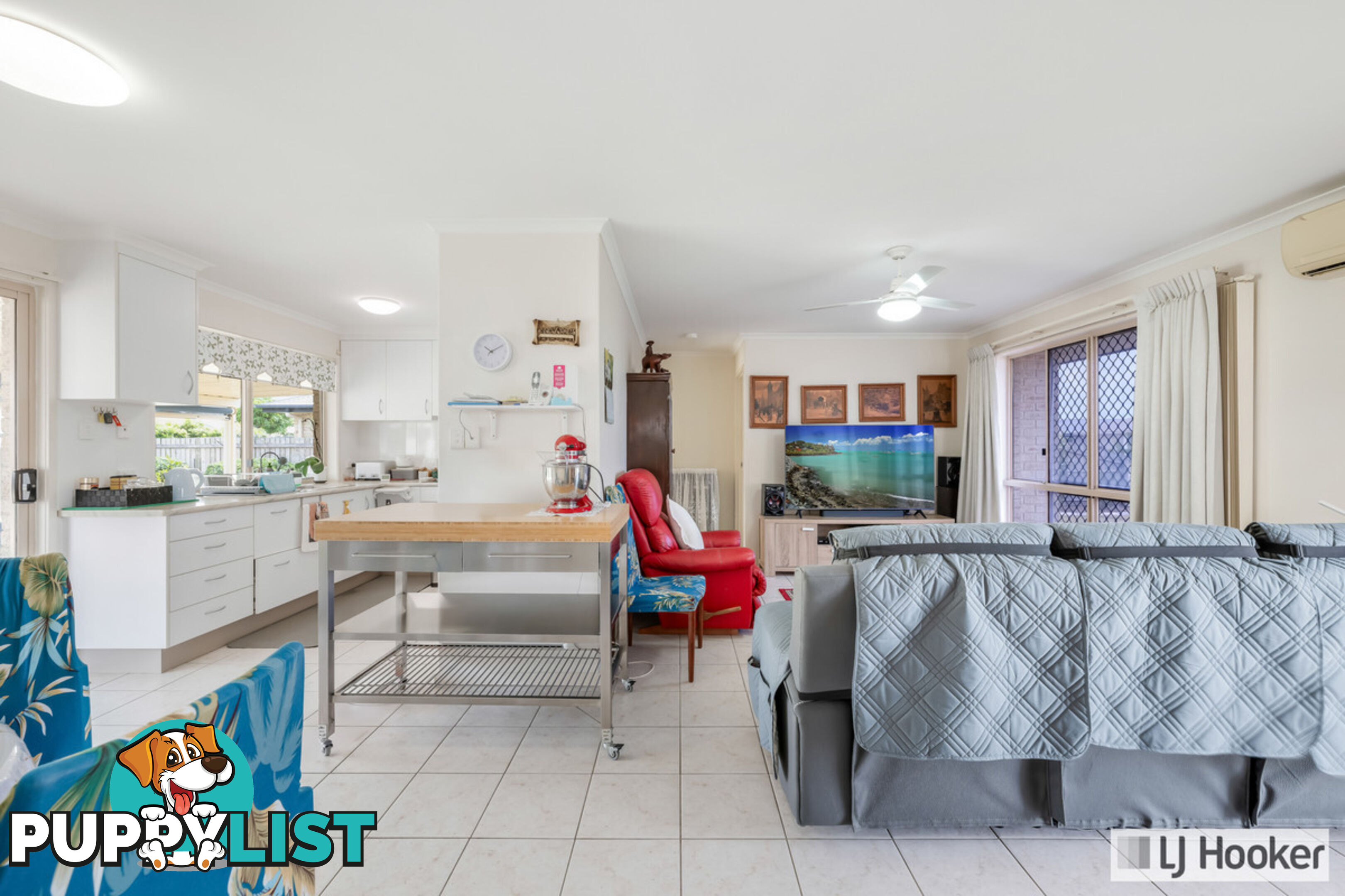 8 Clearview Avenue THABEBAN QLD 4670
