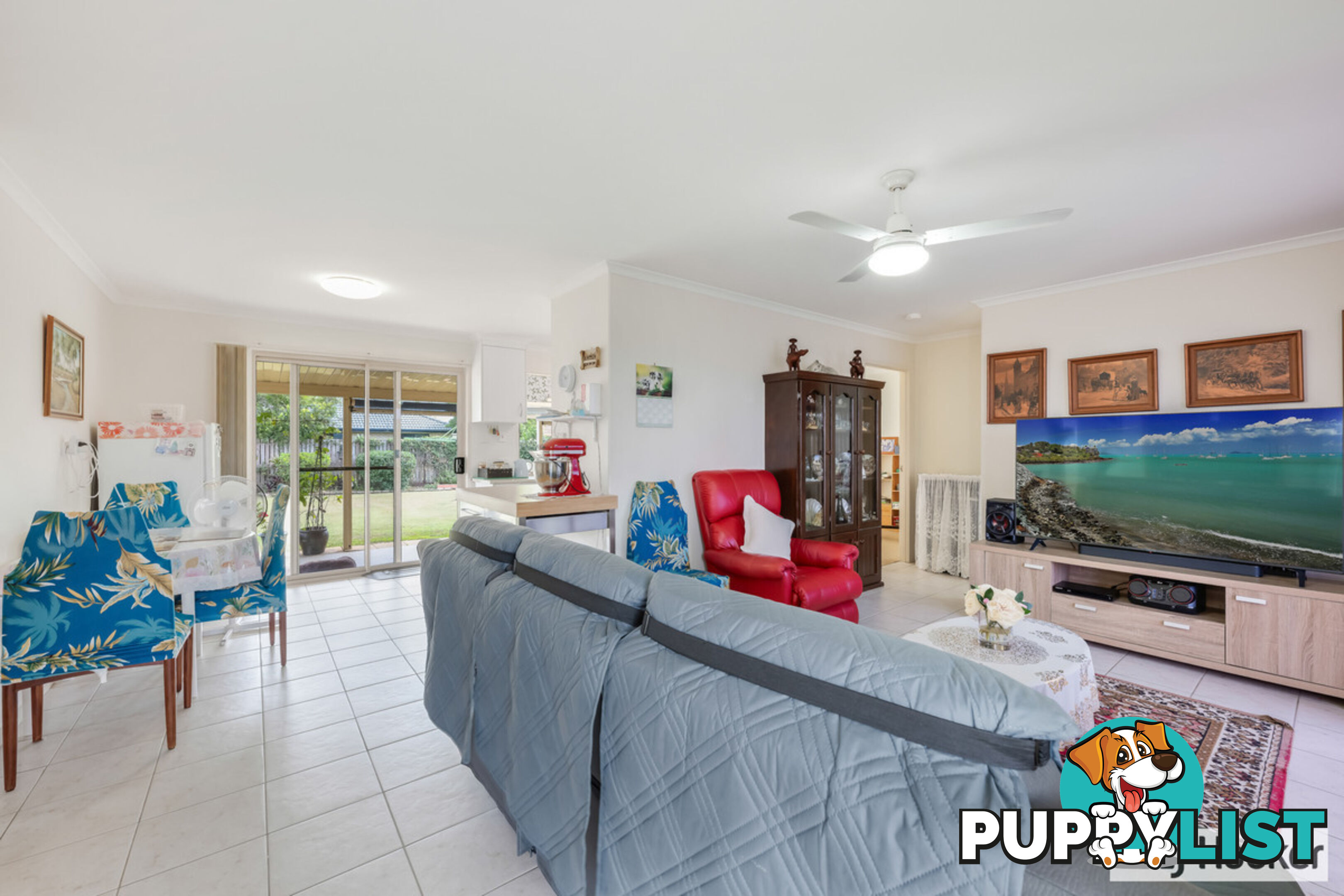 8 Clearview Avenue THABEBAN QLD 4670