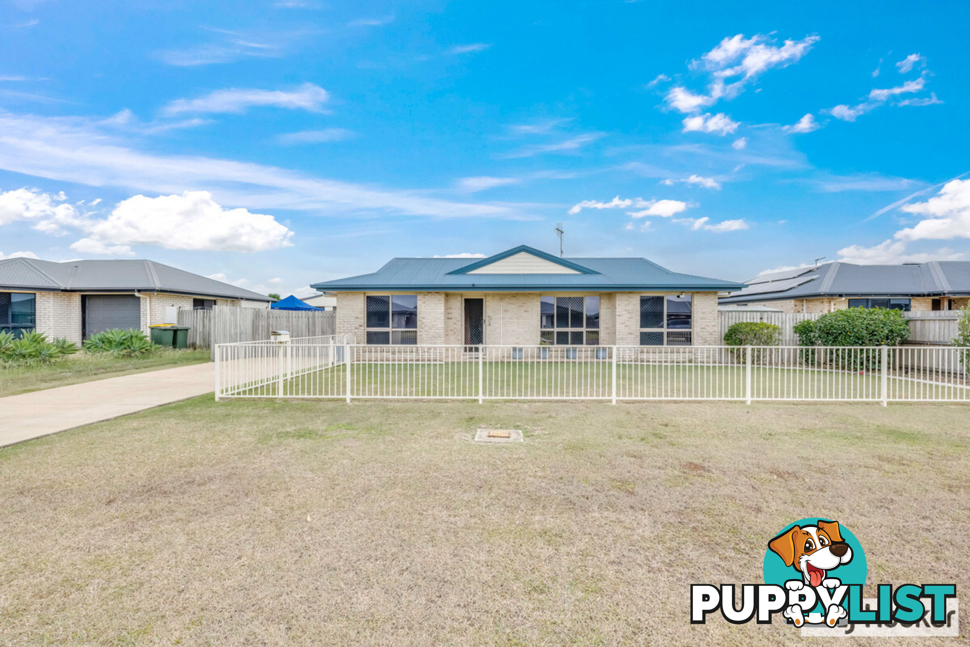 8 Clearview Avenue THABEBAN QLD 4670