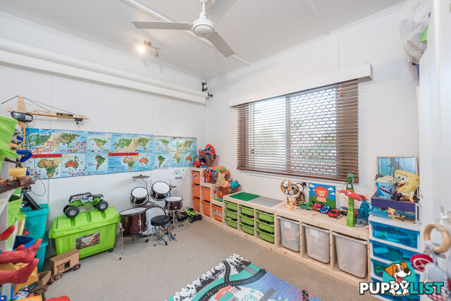 11a Tarakan Street SVENSSON HEIGHTS QLD 4670