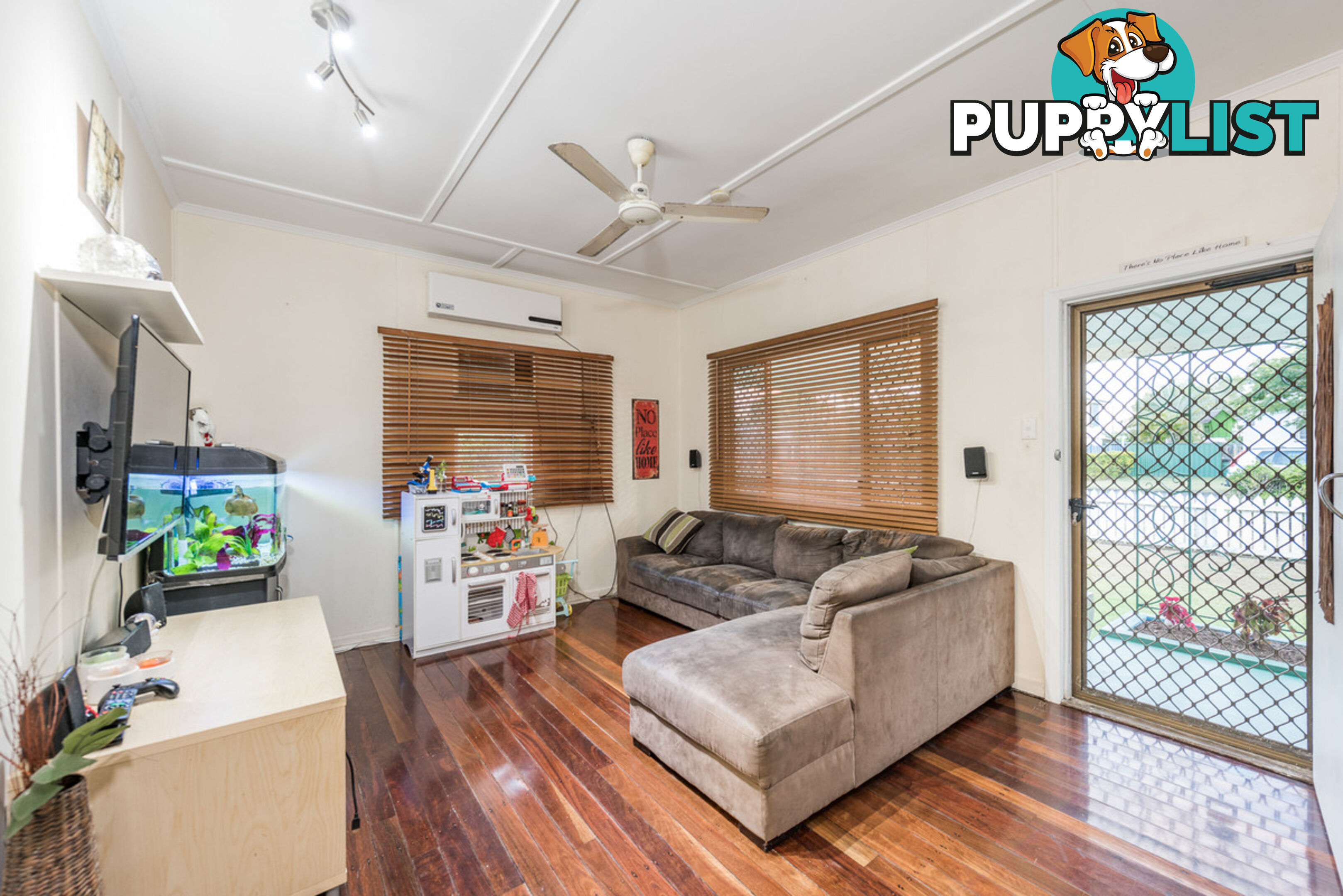 11a Tarakan Street SVENSSON HEIGHTS QLD 4670