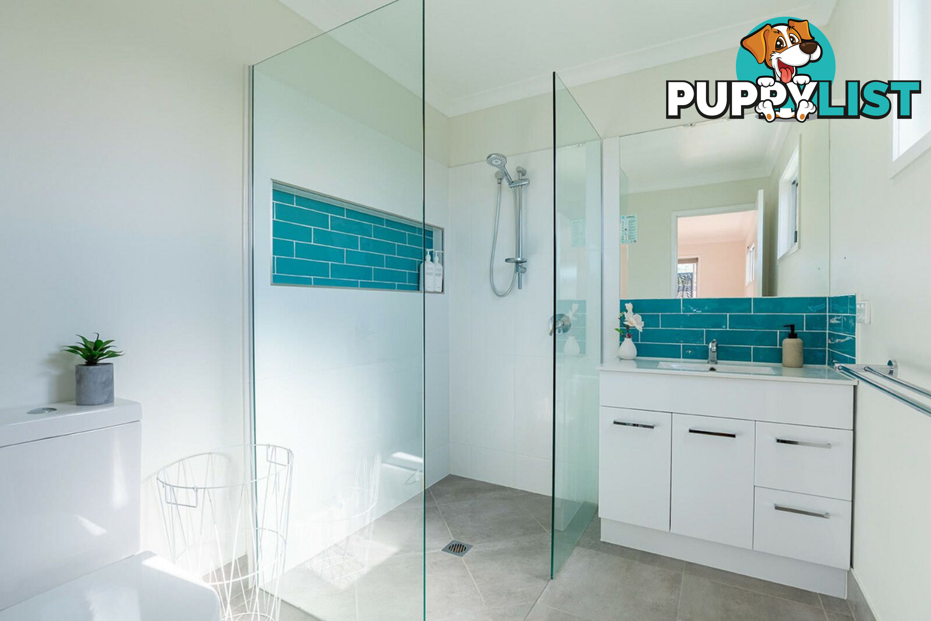 1 Castle Court MOORE PARK BEACH QLD 4670