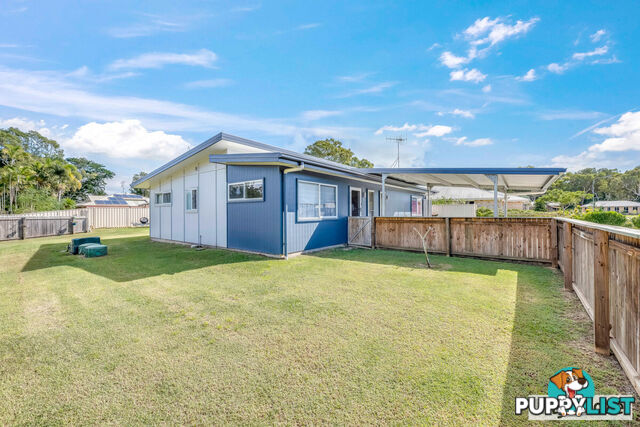 1 Castle Court MOORE PARK BEACH QLD 4670