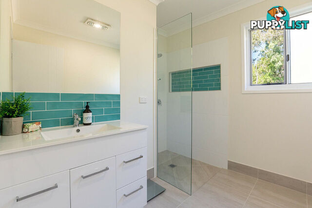 1 Castle Court MOORE PARK BEACH QLD 4670