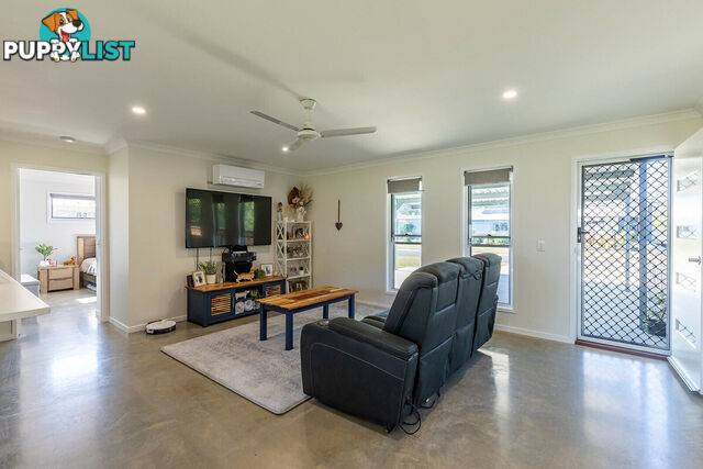 1 Castle Court MOORE PARK BEACH QLD 4670