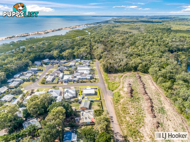 1 Castle Court MOORE PARK BEACH QLD 4670