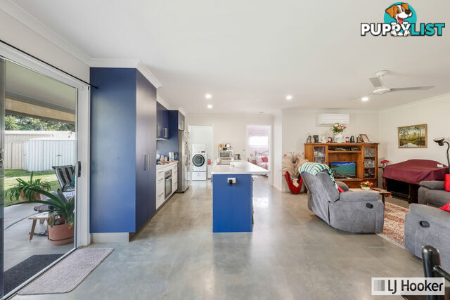 1 Castle Court MOORE PARK BEACH QLD 4670