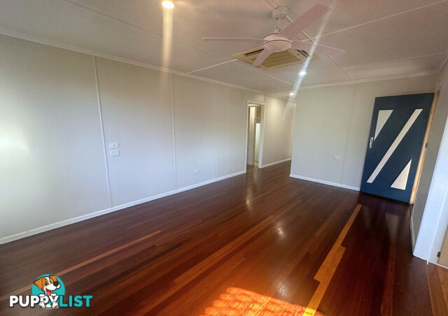 60 Vasey Street AVENELL HEIGHTS QLD 4670