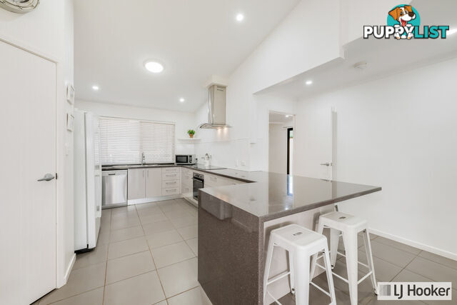 16 Martins Court QUNABA QLD 4670