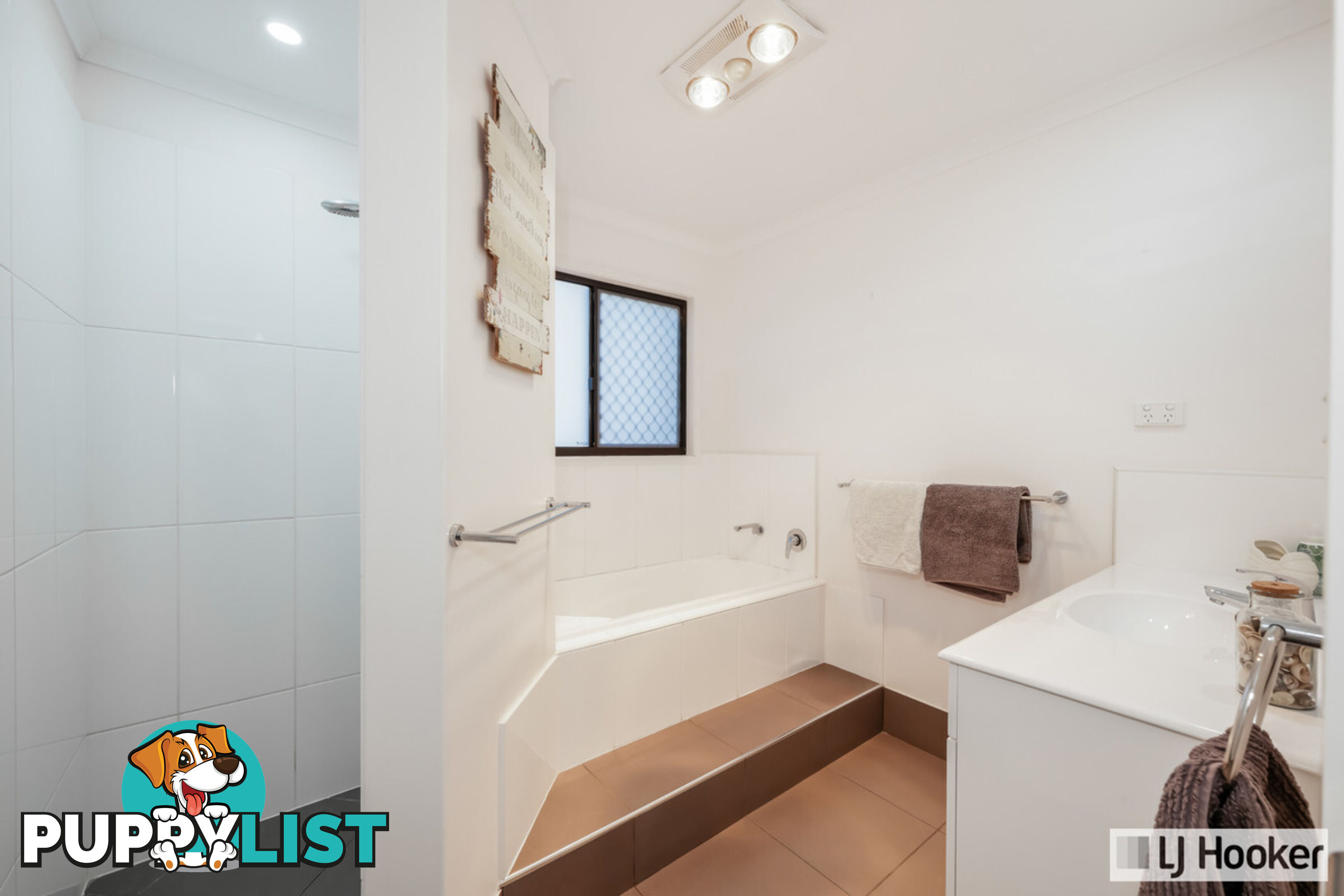 16 Martins Court QUNABA QLD 4670