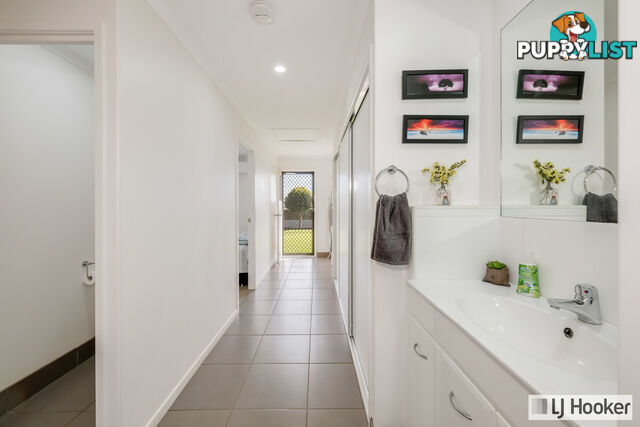 16 Martins Court QUNABA QLD 4670