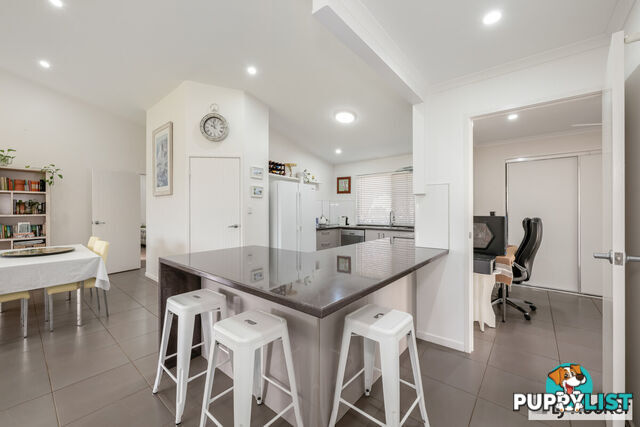 16 Martins Court QUNABA QLD 4670