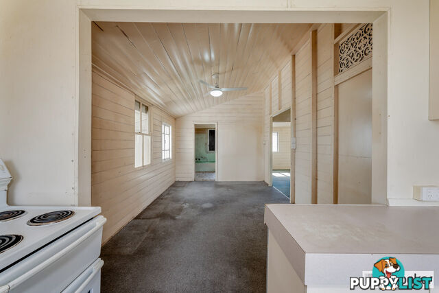 6 O'Connell Street MILLBANK QLD 4670