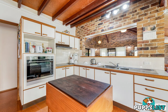 3 Kedge Street SVENSSON HEIGHTS QLD 4670